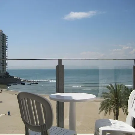 Hotel El 3*